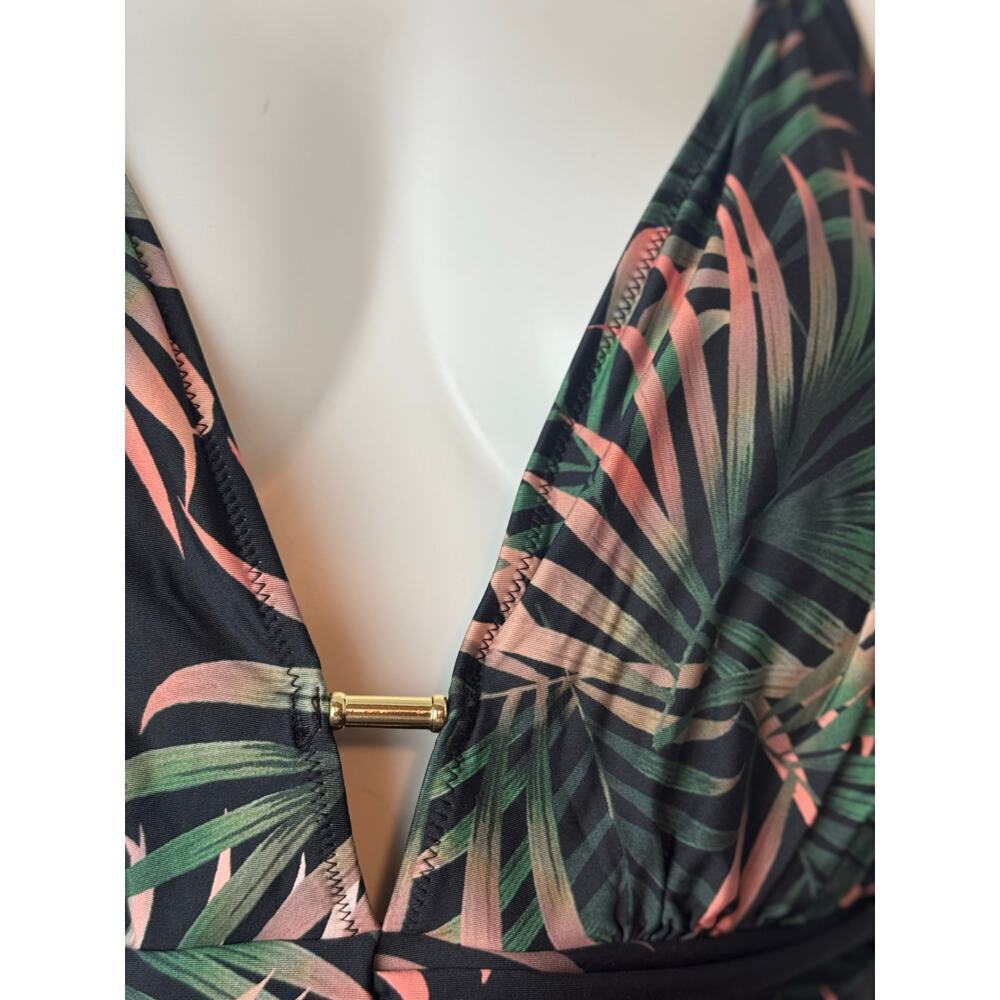 City Chic Black and Tropical One Piece Swimsuit Multi-color Size 22 - Picture 3 of 13